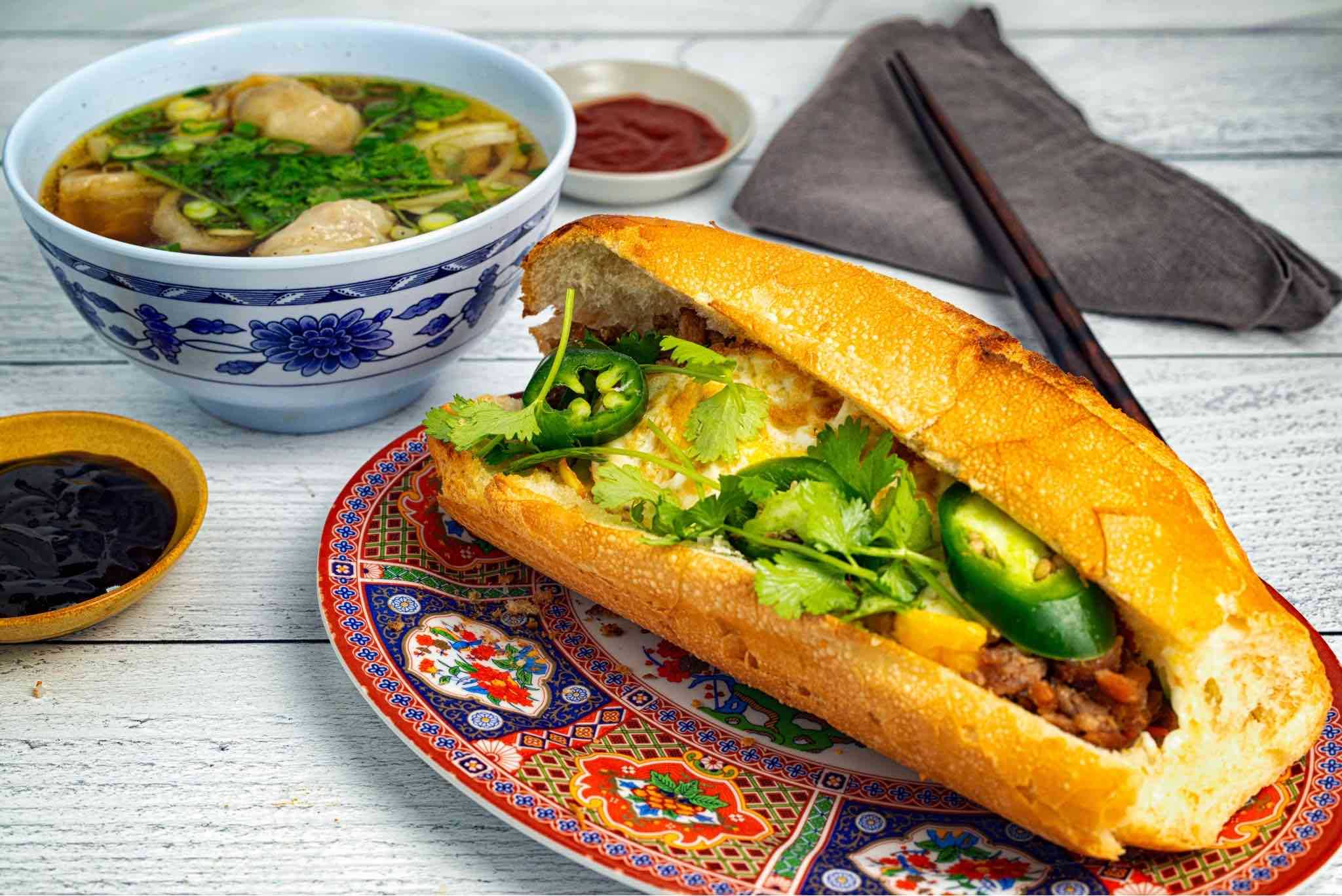 Banh Mi & Wonton Soup