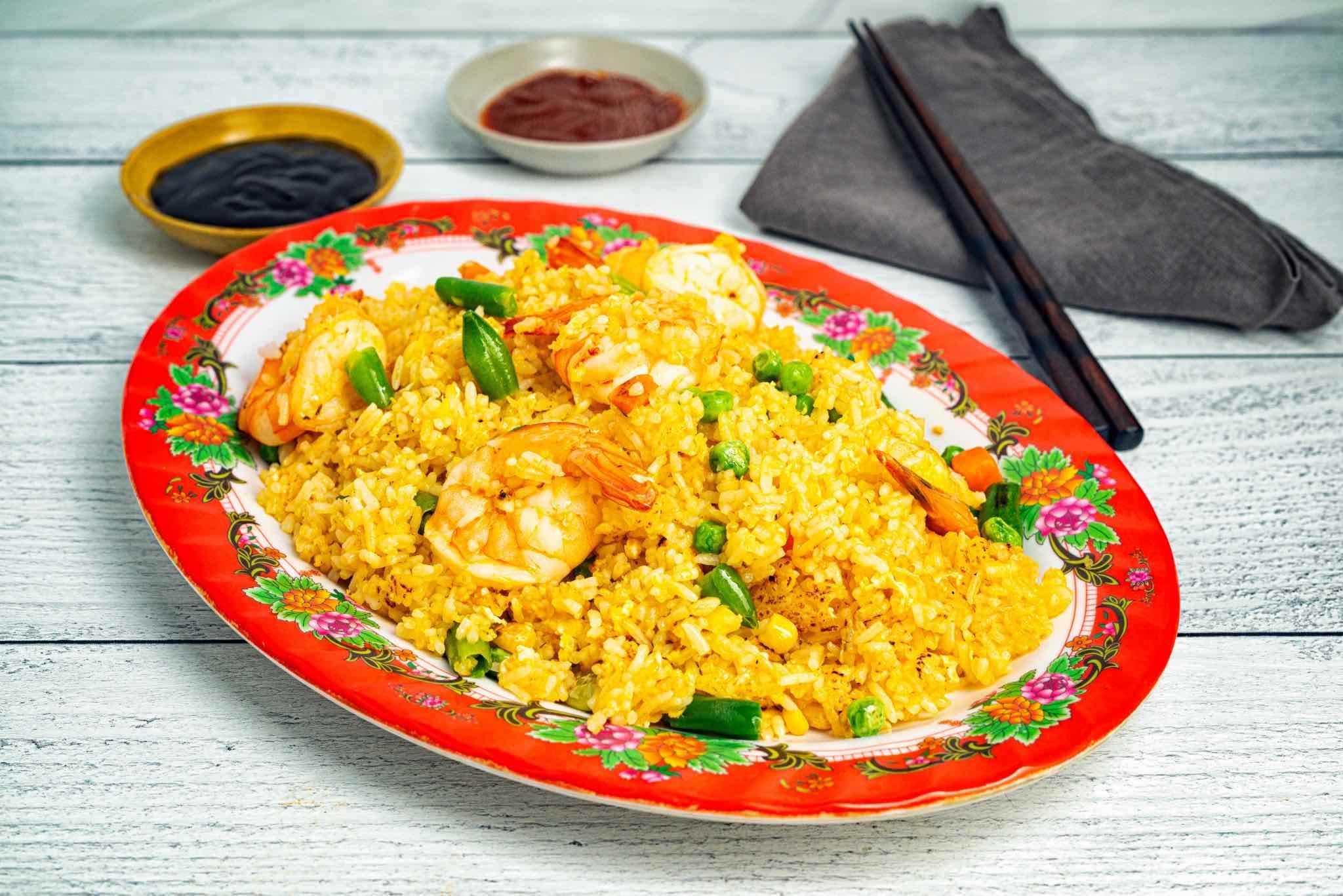 Fried rice with shrimp